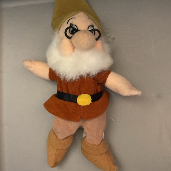 Doc and Dopey Snow White and the 7 dwarfs 7 inch bean bag - Picture 7 of 7